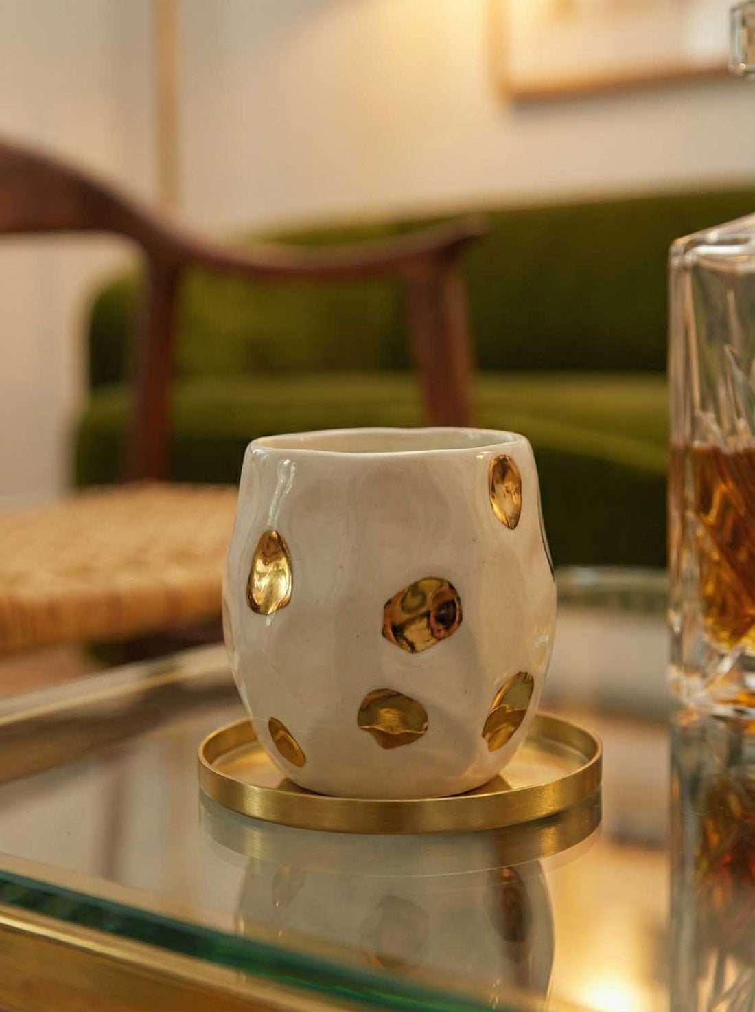 Handmade porcelain whiskey cups with gold details, set of 2 – view 2
