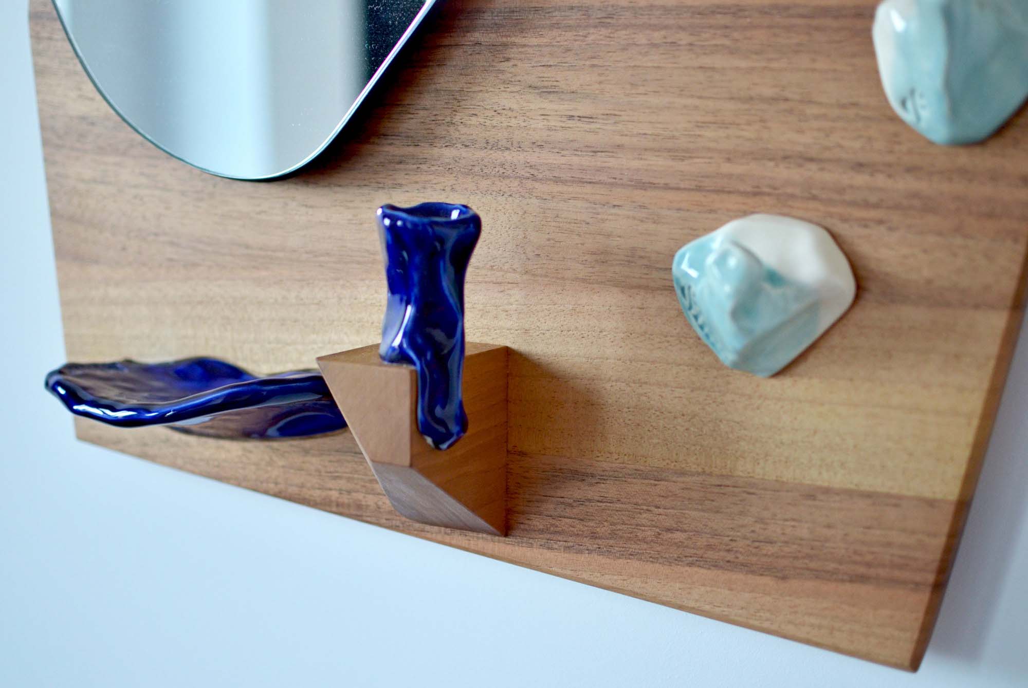 walnut wood and porcelain mirror