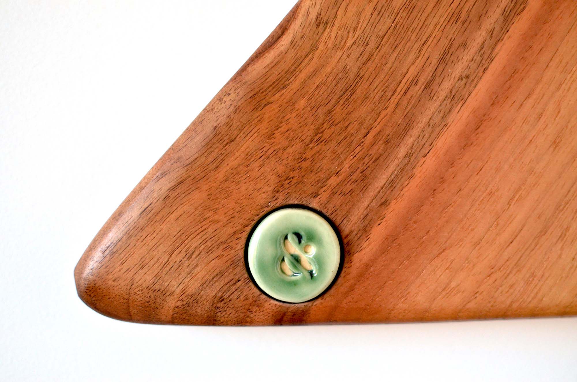 walnut wood and porcelain porte manteau