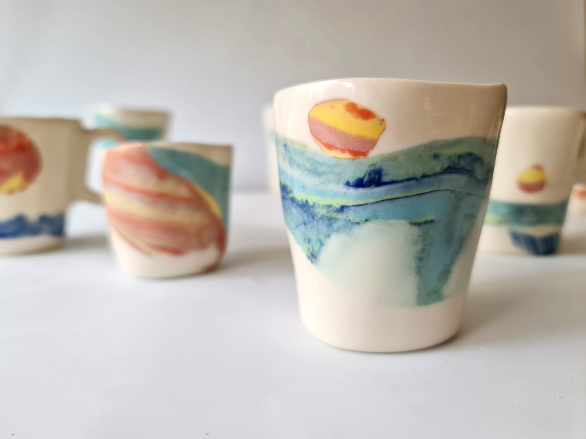 collection-geologica-with-color giselle plates close up, gold rim